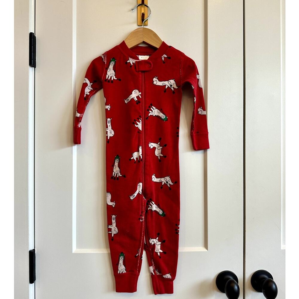 Hanna Andersson Red Winter Llama Sleeper Pajamas - 2T